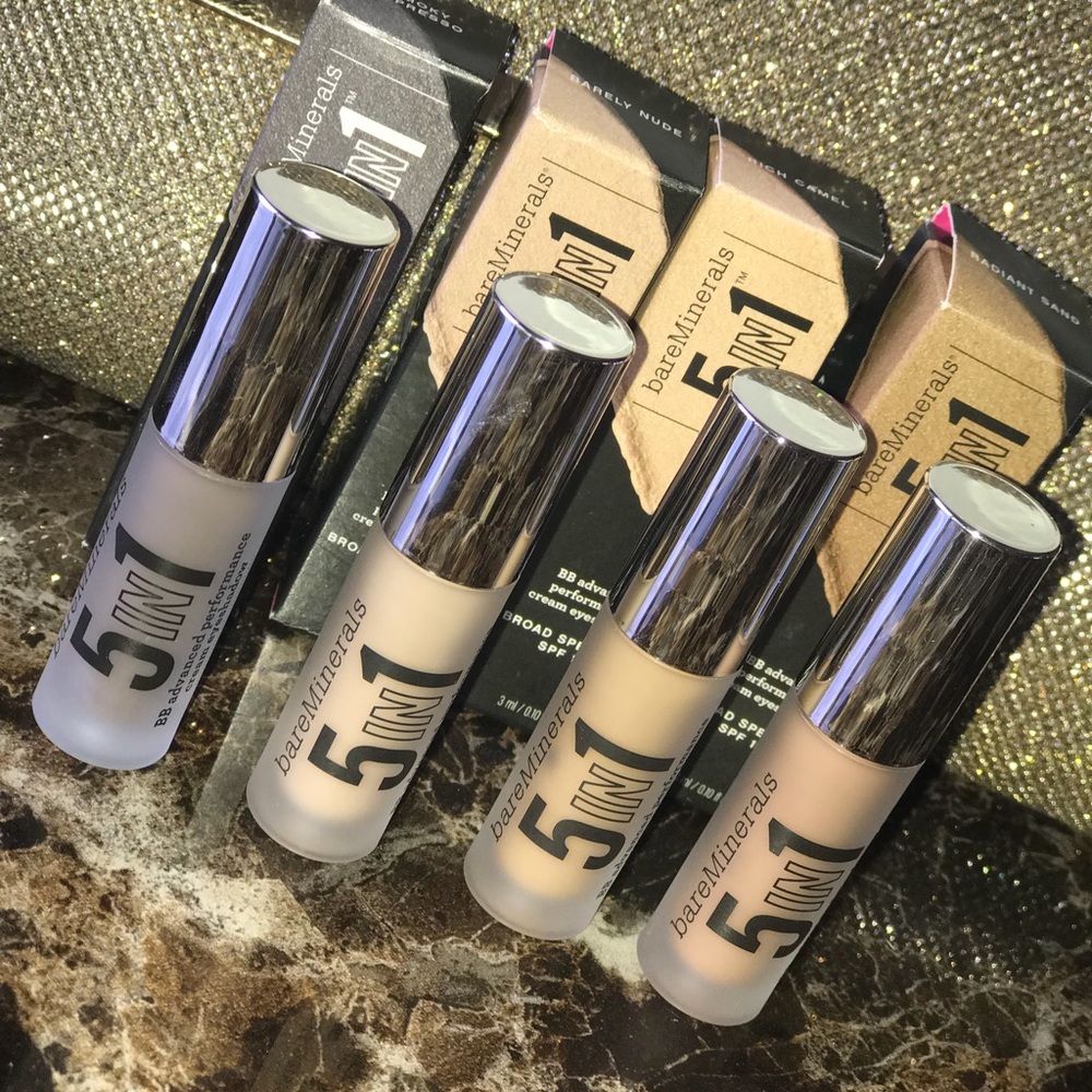 Brand new 5 IN 1 Eyeshadow/Primer 🤗